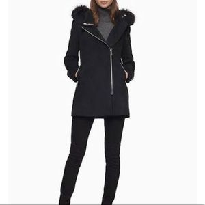 Calvin Klein women’s faux fur coat